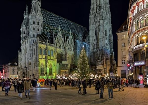 <br />
В Вене предотвращен теракт на рождественской ярмарке в центре города<br />
